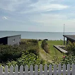 Сasa de vacaciones Enjoy The Silence And Stunning View Over The Sea Spottrup