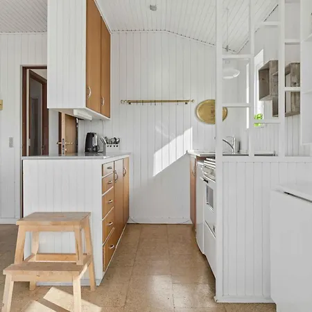 Enjoy The Silence And Stunning View Over The Sea * Spottrup