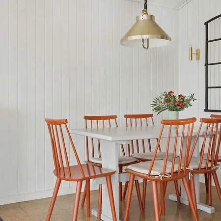 Enjoy The Silence And Stunning View Over The Sea * Spottrup