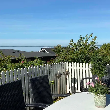 Enjoy The Silence And Stunning View Over The Sea Дом отдыха Spottrup