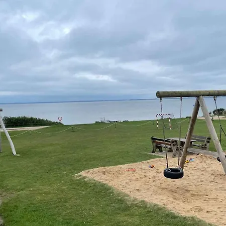 Дом отдыха Enjoy The Silence And Stunning View Over The Sea *