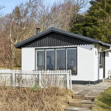 Nyd Roen Med Panoramablik Over Limfjorden