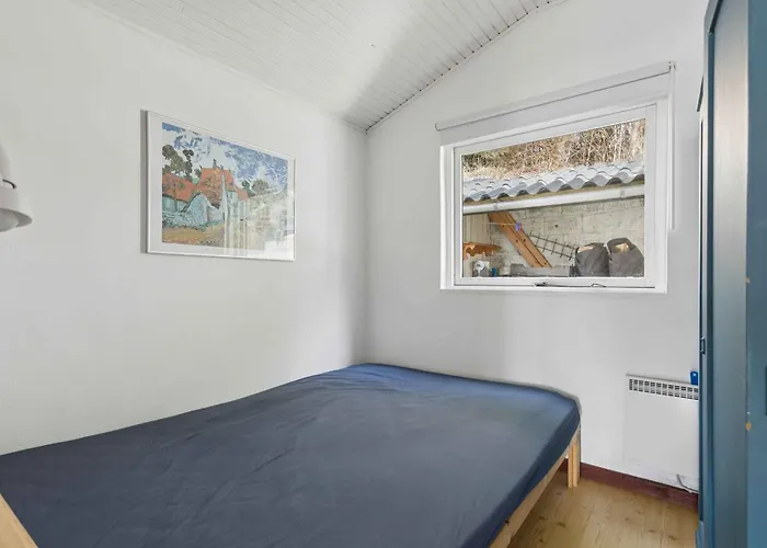 Enjoy The Silence And Stunning View Over The Sea Spøttrup